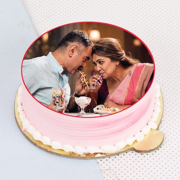 Parents-day-cake_9-600x600