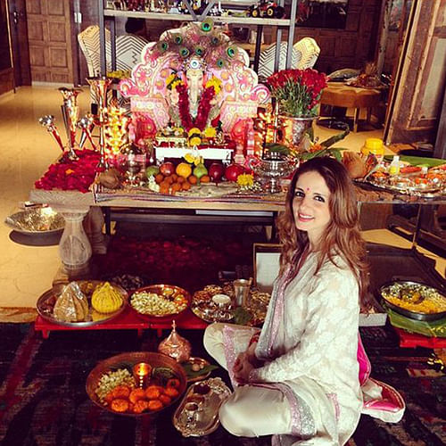 Organize Puja At Home