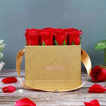 16 Red Roses with MFT Golden Luxury Square Box