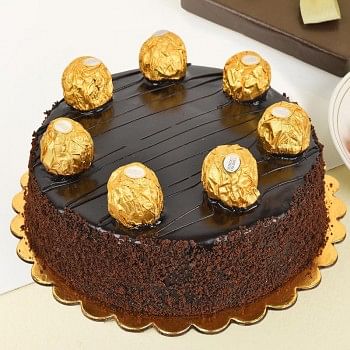 1/2 Kg Chocolate Cake containing 7 Ferrero Rocher chocolates