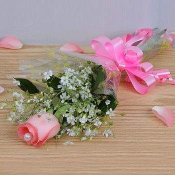 Flower Bouquet Delivery In Ghaziabad
