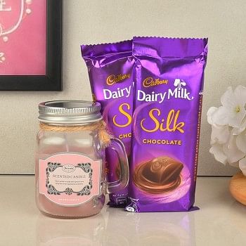 Strawberry Jar Candle with Dairy Milk Silk Chocolate