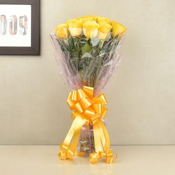 12 Roses Bouquet