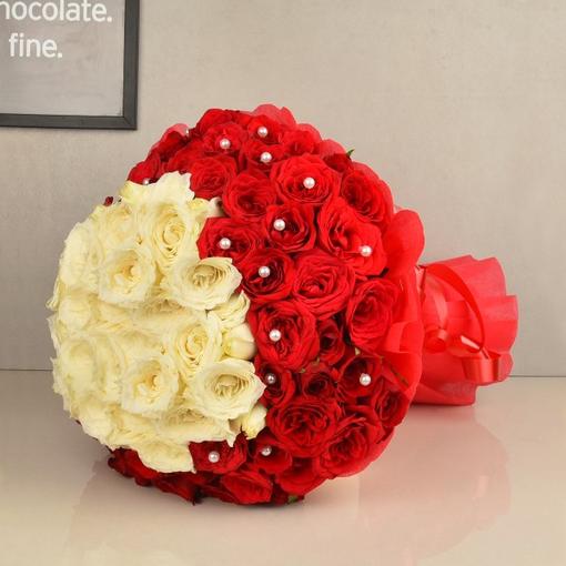 100 Roses of Love 100 Roses of Love