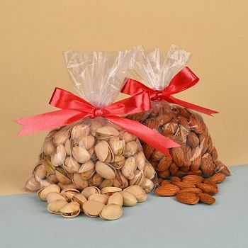Pack of 100gm Almonds and 100gm Pistachios