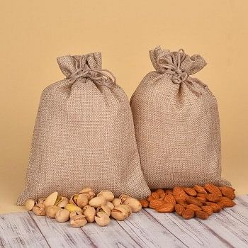 Dryfruit Potli of Almond and Cashew Nut
