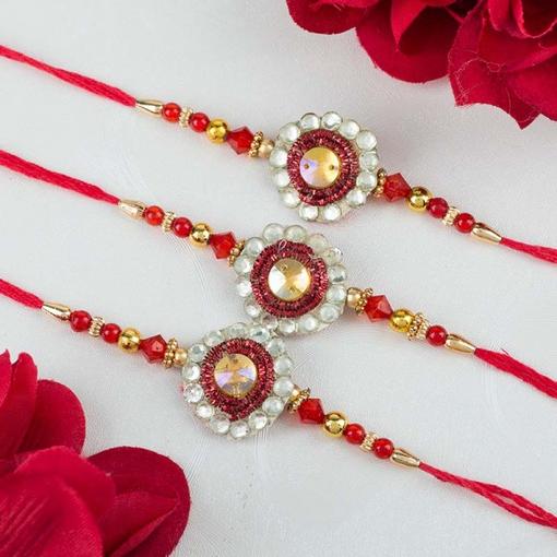 Full of Love Threads