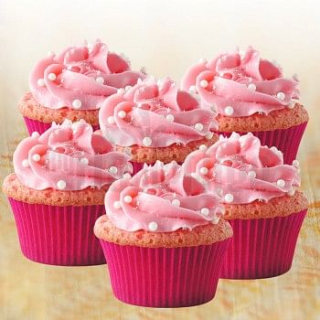 Set of 4 Strawberry Cupcakes