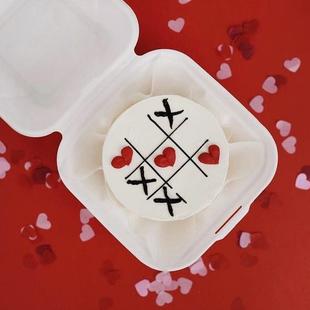 XOXO Bento Cake