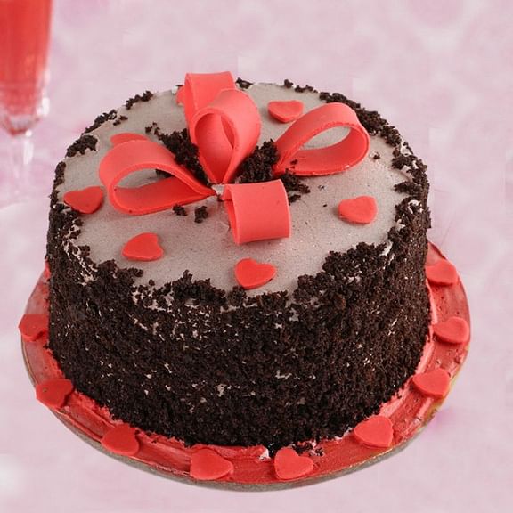 Half Kg Designer Black Forest Cake