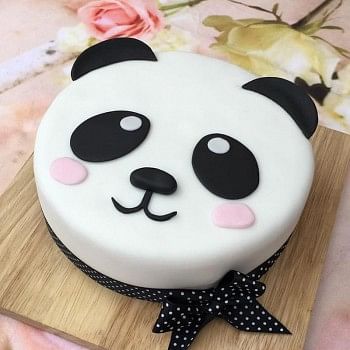 1 Kg Kungfu Panda Designer Chocolate Fondant Cake
