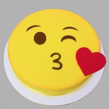 1 Kg Smiley Face Emoji Chocolate Fondant Cake