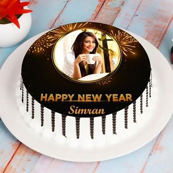 Lovable New Year Photo Cake