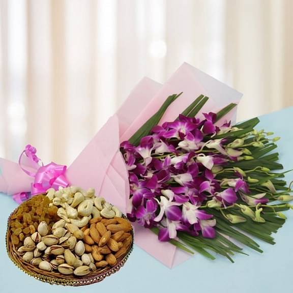  6 Purple Orchids in Pink Paper Packing, Pink Bow with Assorted Dry Fruits (250gms)