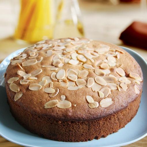 Dry Almond Cake