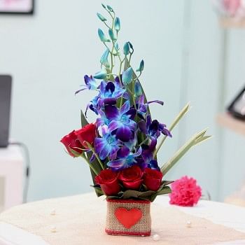Send Flowers To Noida Same Day Delivery
