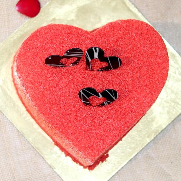 Heart Shape Designer Red Velvet Cream Cake. Normal view!