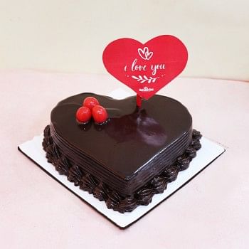 Heart Shape Valentines Day Cake