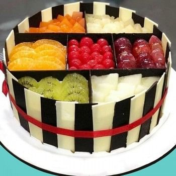 Fruit Splash Cake