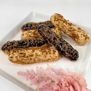 Mix Eclair Box by La Petite Bakery