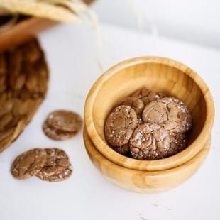 50 Chocolate Cookies by La Petite Bakery