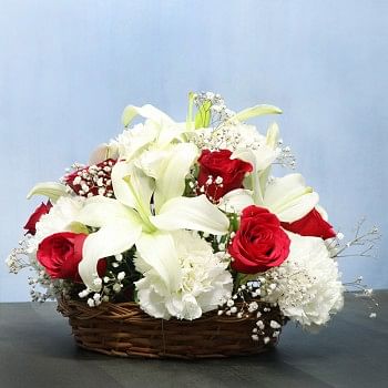 Gift Flowers Online In Jamnagar
