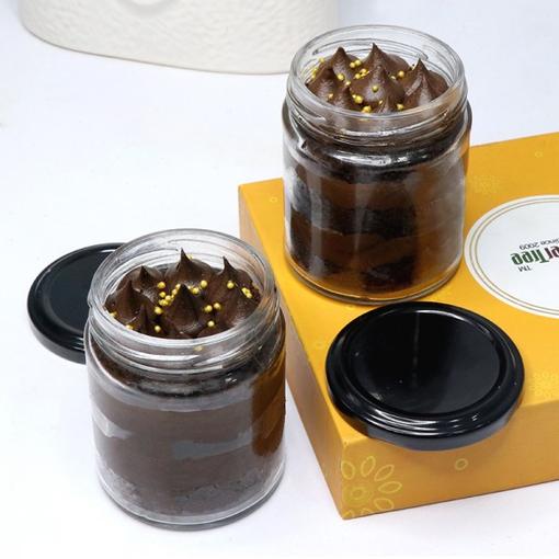 Rich Chocolate Cake in a Jar