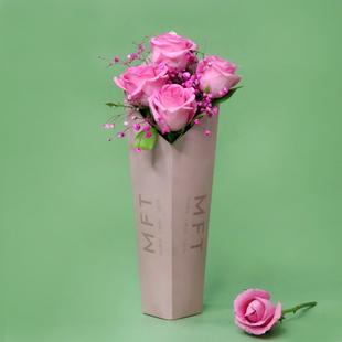 Elegant Pink Roses Sleeve