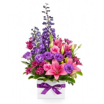 Bronny Floral Bouquet
