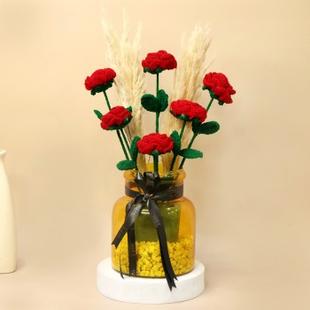 Rosy Threads Crochet Vase