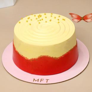 Signature Elegance Cake