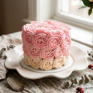 Rose Swirl Mini Cake
