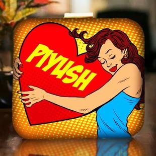 Style Sculpted Clutches