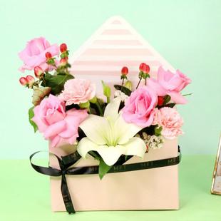 Luxe Floral Hamper