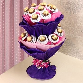 Bouquet of 24 pcs Ferrero Rocher Chocolates in Paper Packing