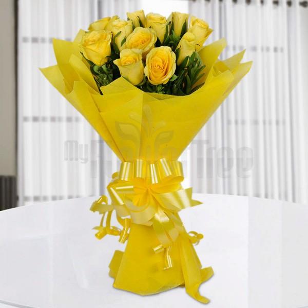 12 Roses Bouquet