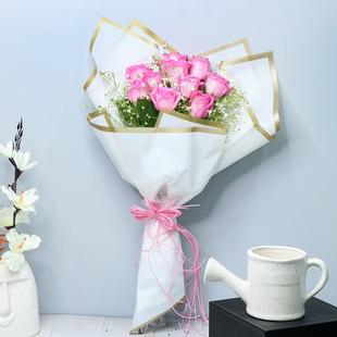 Majestic Gold Rose Ensemble