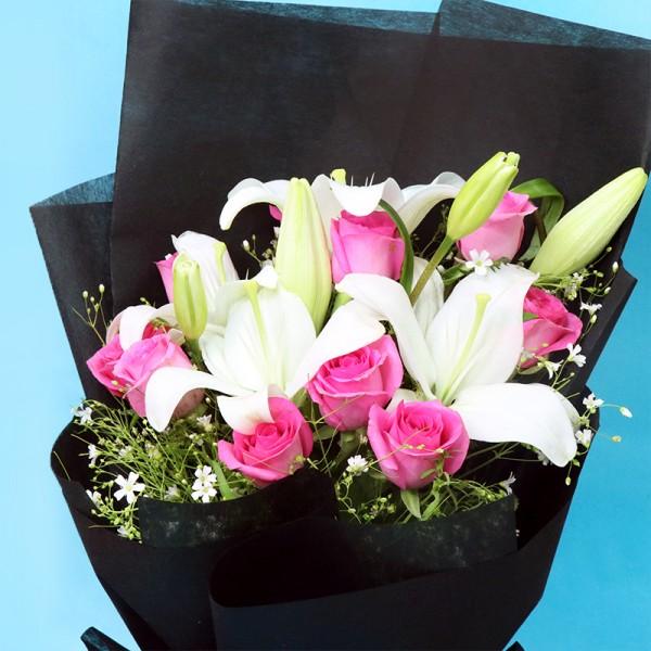 Mixed Flowers Bouquet